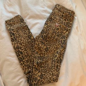 Vintage Cheetah Print Guess Skinny Jeans